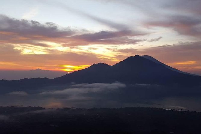 Mt Batur Sunrise, Breakfast & Natural Hot Springs - Sunrise, summit views, and volcanic breakfast