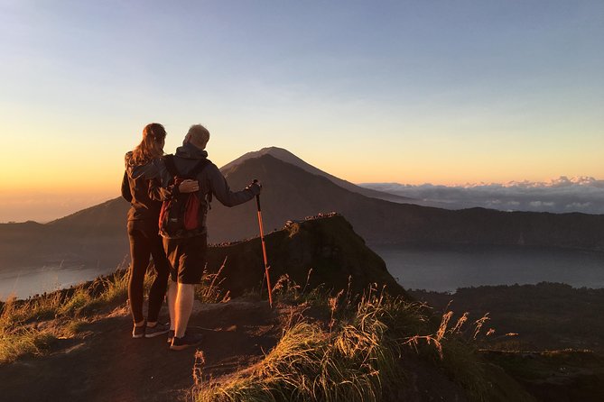Mt batur Sunrise Trekking and Natural Spring Tour - Sunrise at the summit and breakfast with a view