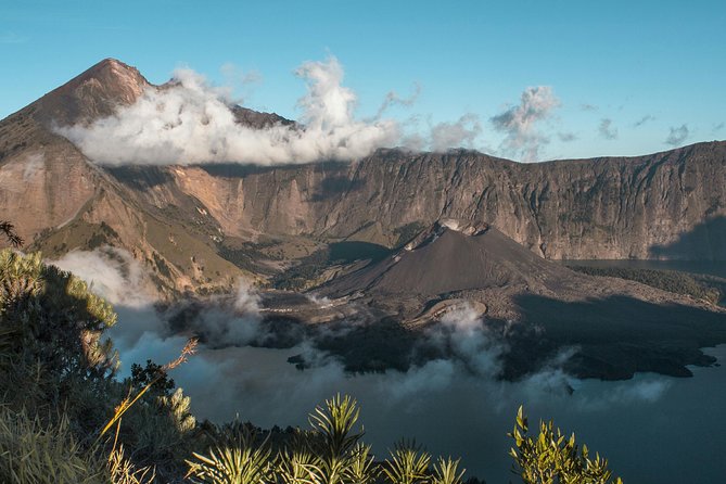 Mt. Rinjani 2D1N Senaru Crater Rim - Key points at a glance