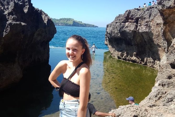 Nusa Penida 4 Spot Snorkeling with Manta and Island Tour - Lunch at Bella Queen Resto and Bar