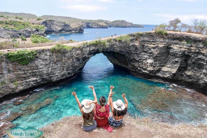 Nusa Penida Instagram Tour: Legendary Spots (Private & All-Inclusive) - Crystal Bay for a change of pace
