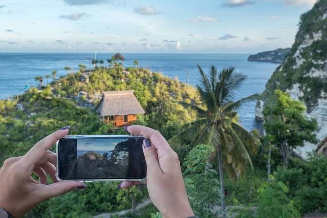 Nusa Penida Instagram Tour. West & East. All-inclusive - Kelingking Beach: the famous T-Rex viewpoint