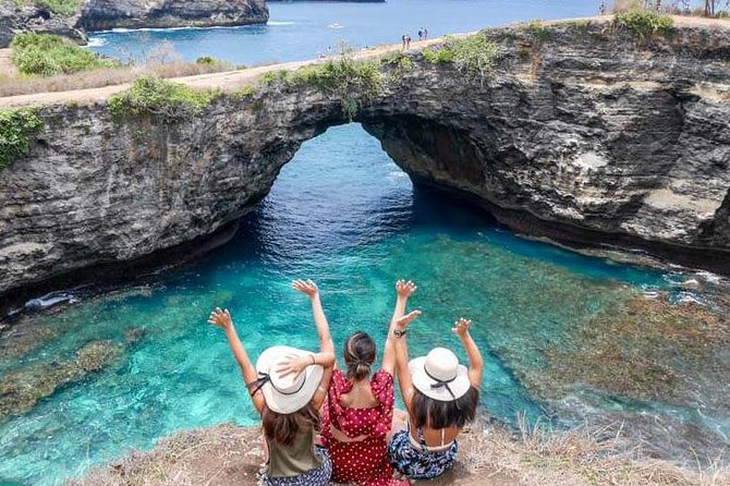 Nusa Penida Instagram Unforgettable Tour - Angel’s Billabong and the natural tide pool
