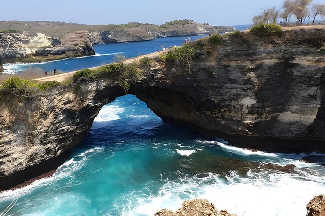 Nusa Penida Island Beach Tours with Snorkeling From Bali - Kelingking Beach and the famous cliff view