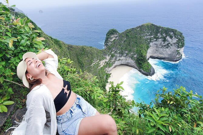 Nusa Penida Tour with Iconic Photography in Kelingking - Diamond Beach gives you the first big payoff