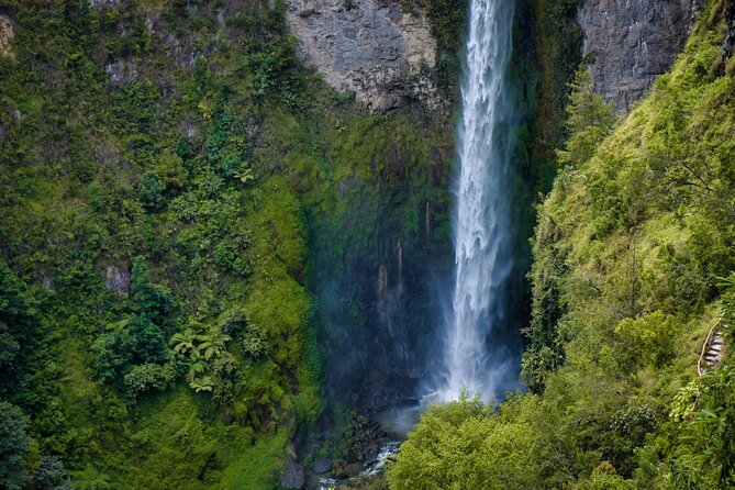 One day tour to explore brastagi High land & lake Toba departure from Medan - Brastagi Highlands and the colorful fruit market