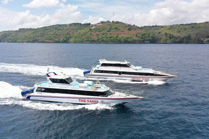 One-way Ticket Fast Boat from Sanur Bali or Nusa Lembongan - Choosing between Jungut Batu and Mushroom Bay