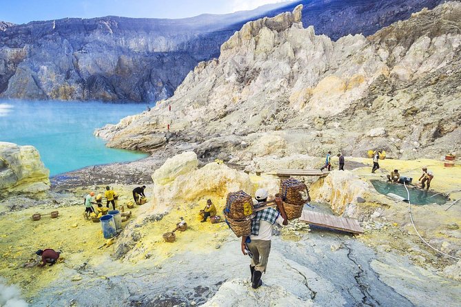 Overnight Mount Ijen Blue Fire Trek Tour From Bali (Private-All Inclusive) - Dinner, Java accommodation, and a short rest