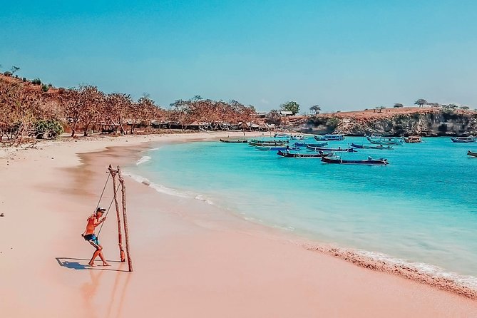 Pink Beach and Southeast Gili Islands Private Tour – Full Day - Key points to know before booking