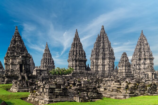 Prambanan Temple and Ramayana Ballet Show (VIP Seat with dinner) - The stories behind the stone
