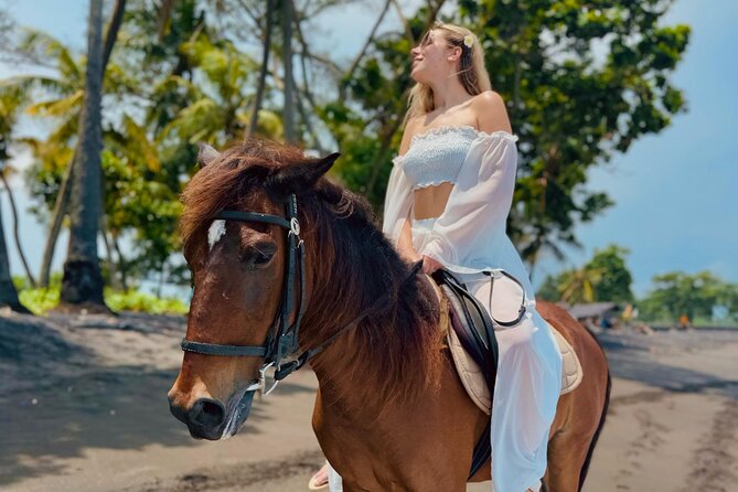 Private Bali Horse riding at saba beach - What happens during the one-hour ride?