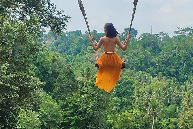 Private Bali Tour with Lisensed Bali Driver - Gold, silver, and batik shops: useful stop or time drain?