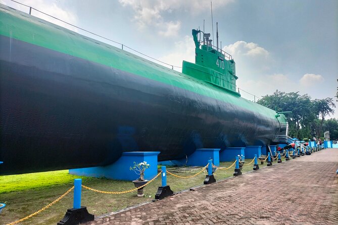 Private Day Tour Surabaya Historiculture - Why this private Surabaya tour works well