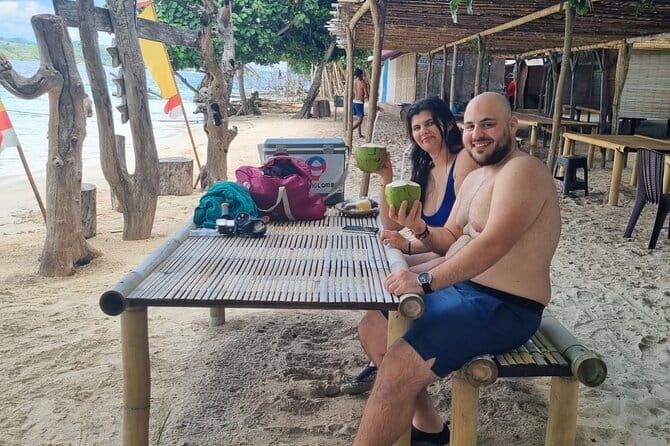 Private Day Trip Tour To Secret Gilis - Starting at Kebon Roek Traditional Market
