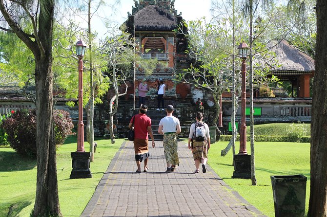 Private Full-Day Bali Tour - Hotel pickup and the seven-seat MPV