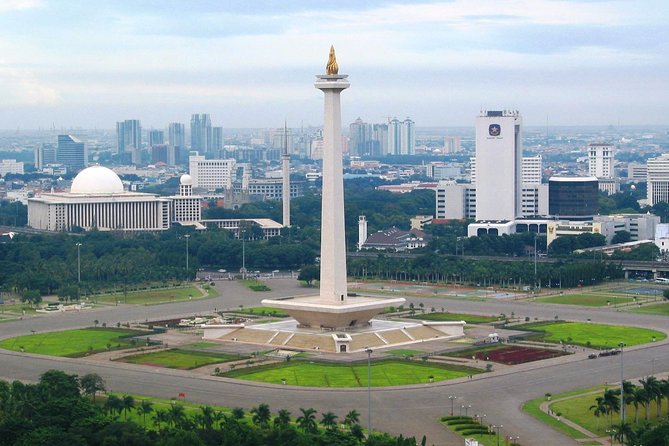 Private Full-Day Guided Tour: Explore Jakarta’s Top Highlights - The National Museum and a useful dose of context
