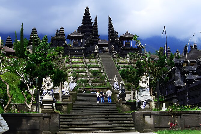 Private Full-Day Temple Tour: Bali Archaeology Tours - Guide quality can make or break the day