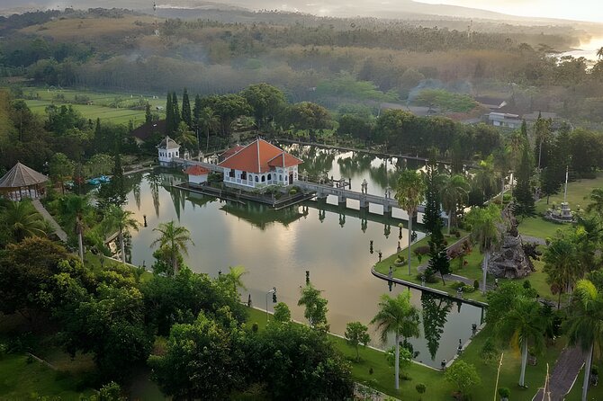 Private Full-Day Tour: Amazing The Gate of Heaven Bali Tour - A long east Bali day made easier