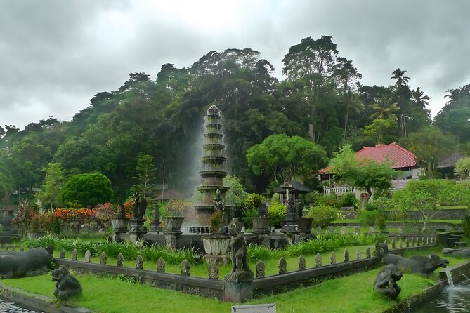 Private Full-Day Tour: Amazing The Gate of Heaven Bali Tour - Lunch, comfort, and the value of a private car