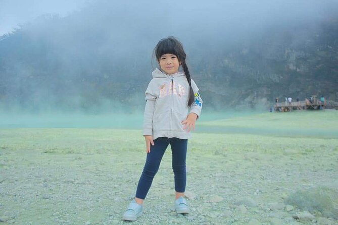 Private Guide Bandung Tour Car Charter - South Bandung: sulphur, tea, and cool-air scenery