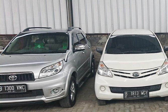 Private Hotel Transfer Service to Airport Jakarta - A private car, not a shared shuttle