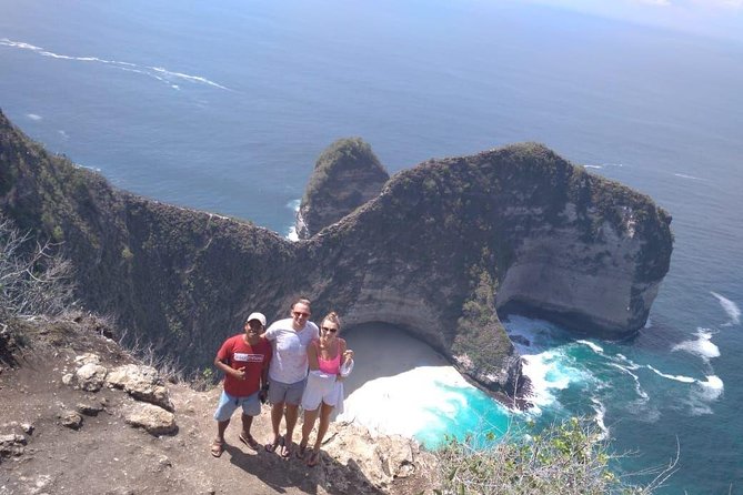 Private One Day Tour package of NUSA PENIDA ISLAND - Broken Beach and the Pasih Uug Rock Arch
