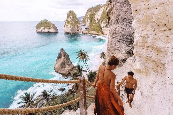 Private Sightseeing Northern East Bali All inclusive - Virgin Beach for the final hour