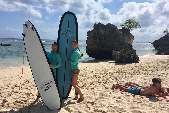 Private Surf Lessons in Padang Padang - Uluwatu - Bali - Meeting at Infinite Wave near Bingin