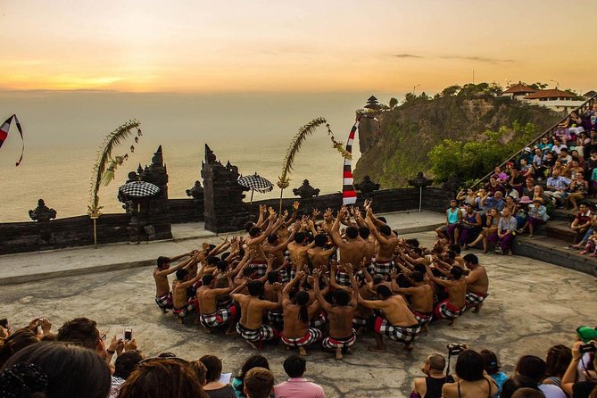 Private Tour: Half Day Uluwatu Tour - Melasti Beach and the coastal change of scene