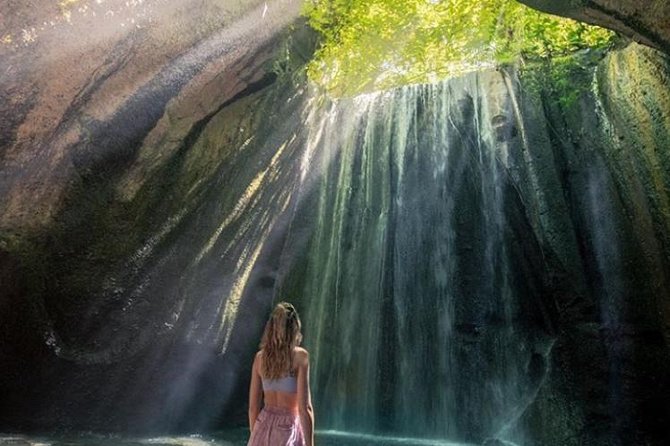 Private Tour Lempuyang, Tirta gangga, tukad Cepung Waterfall - Why the private format can improve the day