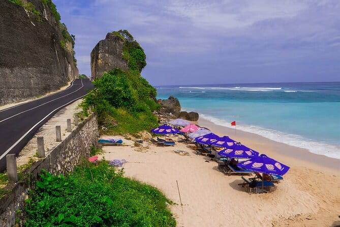 Private Tour Uluwatu Temple and Kecak Sunset Dance - Jimbaran Bay can end the day on a softer note