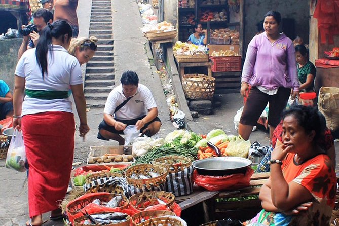 PRIVATE Ubud Market Tour & Balinese Cooking Class with Putu - Key points to know before booking