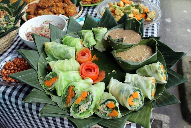 PRIVATE Ubud Market Tour & Balinese Cooking Class with Putu - Starting at Pejeng Market at 7 a.m.