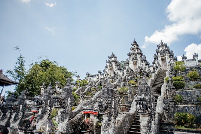Quick Access: The Bali Instagram Small Group Tour - Early pickup, long roads, and Bali traffic