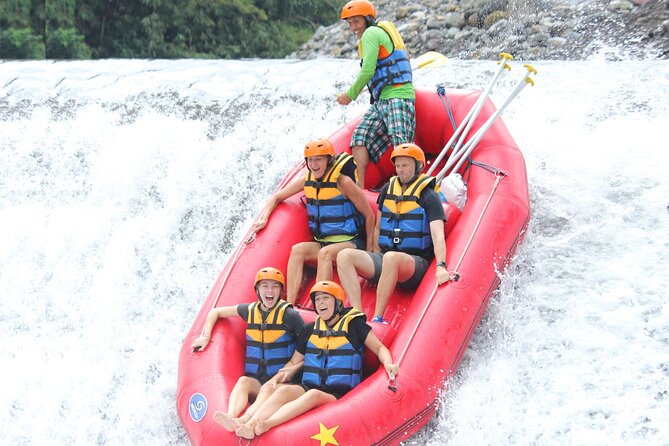 Rafting Adventure 18 km and Balinese Village Life Tour with Lunch - From wet rafting gear to a family lunch in Klungkung