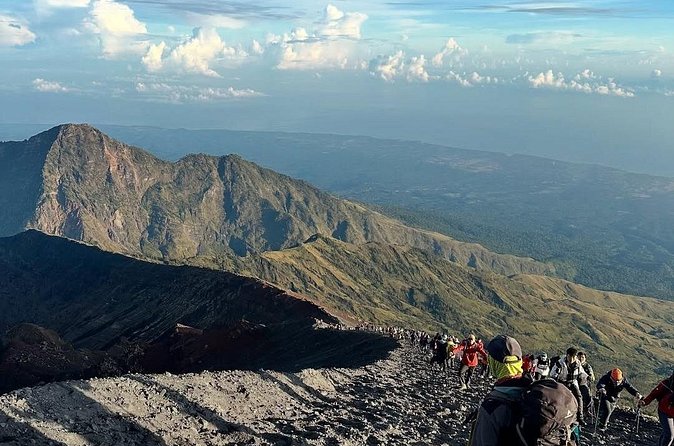 Rinjani Summit 2 days 1 night - Who should choose this trek?