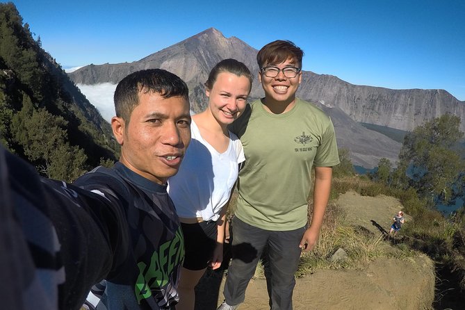 Rinjani Trekking 1 day Trek To the rim via senaru 2,642m - Green Rinjani’s tree-planting promise