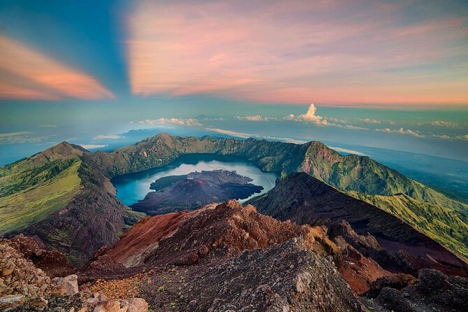Rinjani Trekking 3D2N Summit - To The Spectacular Views - Key points at a glance