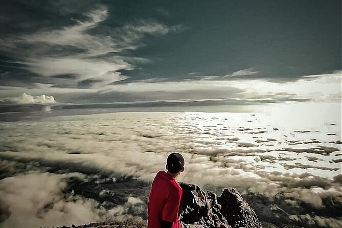 Rinjani Trekking 3D2N Summit - To The Spectacular Views - Day 4: Senaru crater rim and the route down