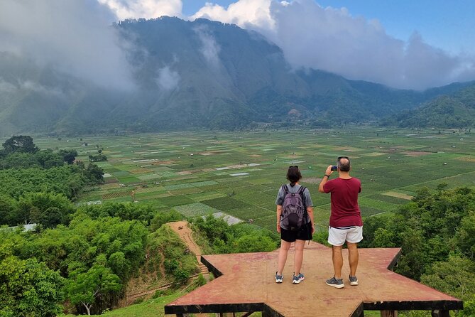 See The Stuning View Of Selong Hill And Tiu Kelep Waterfall - The private-car advantage