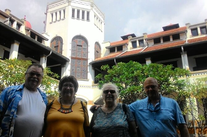 Semarang Private Tour For Cruise Passengers - Lawang Sewu and Semarang’s famous many doors
