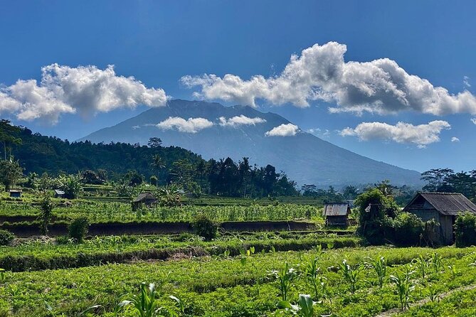 Sidemen Trekking: A Walk from a Different Perspective - Key points at a glance