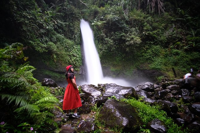 Situ Gunung Waterfall & Suspension Bridge Sukabumi start Jakarta - What the private format really adds