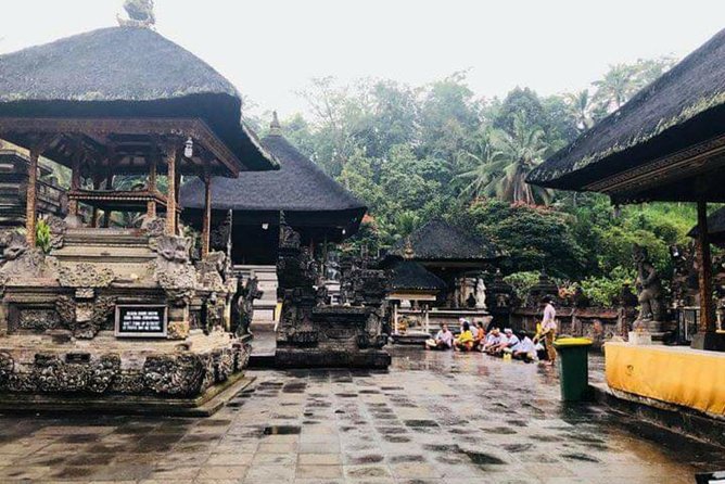 Skip the Line Tirta Empul Temple Entrance Ticket All Inclusive - Private transport from Ubud, with a major timing warning