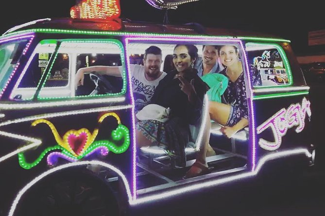 Small-Group Walking and Food Tour by Night in Yogyakarta - Starting at Tugu Jogja at 6:30 p.m.