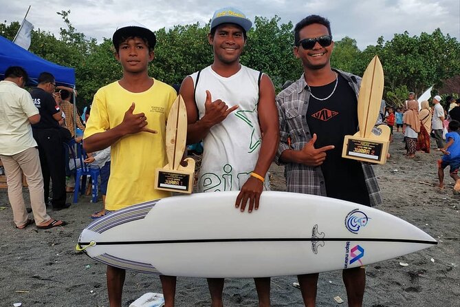 Sunny Surf School Gili Trawangan - The first 60-minute surf session