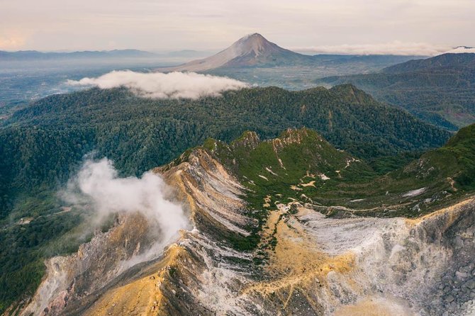 Sunrise Tour or Hiking Mount Sibayak From Medan - Why Mount Sibayak makes a strong day trip from Medan