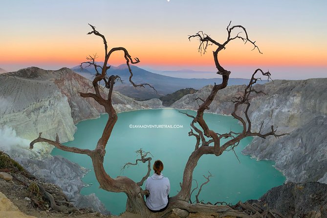 Surabaya - Mount Bromo – Tumpak Sewu Waterfall – Ijen Bluefire Tour - Bali 4d3n - What the $500 price really covers