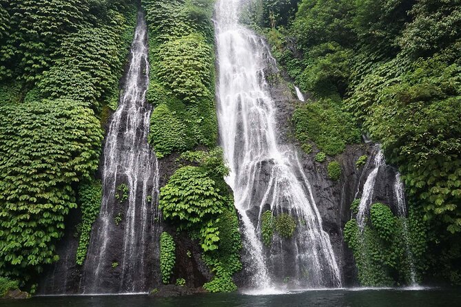 Tanah Lot and North Bali Tour: Scenic Journey - Ulun Danu Beratan before the crowds