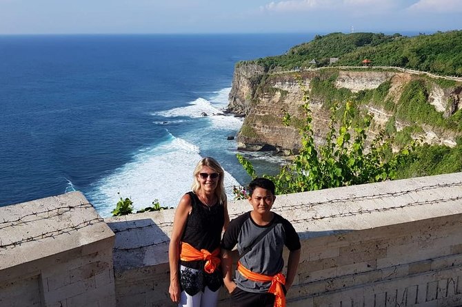Tanah Lot and Uluwatu Temple Private Guided Tour - What this 10-hour Bali tour is really like